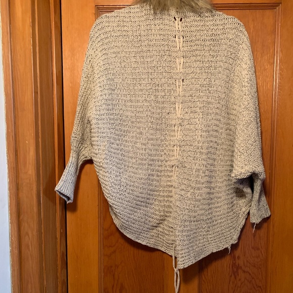 Faux fur wrap - Picture 2 of 3